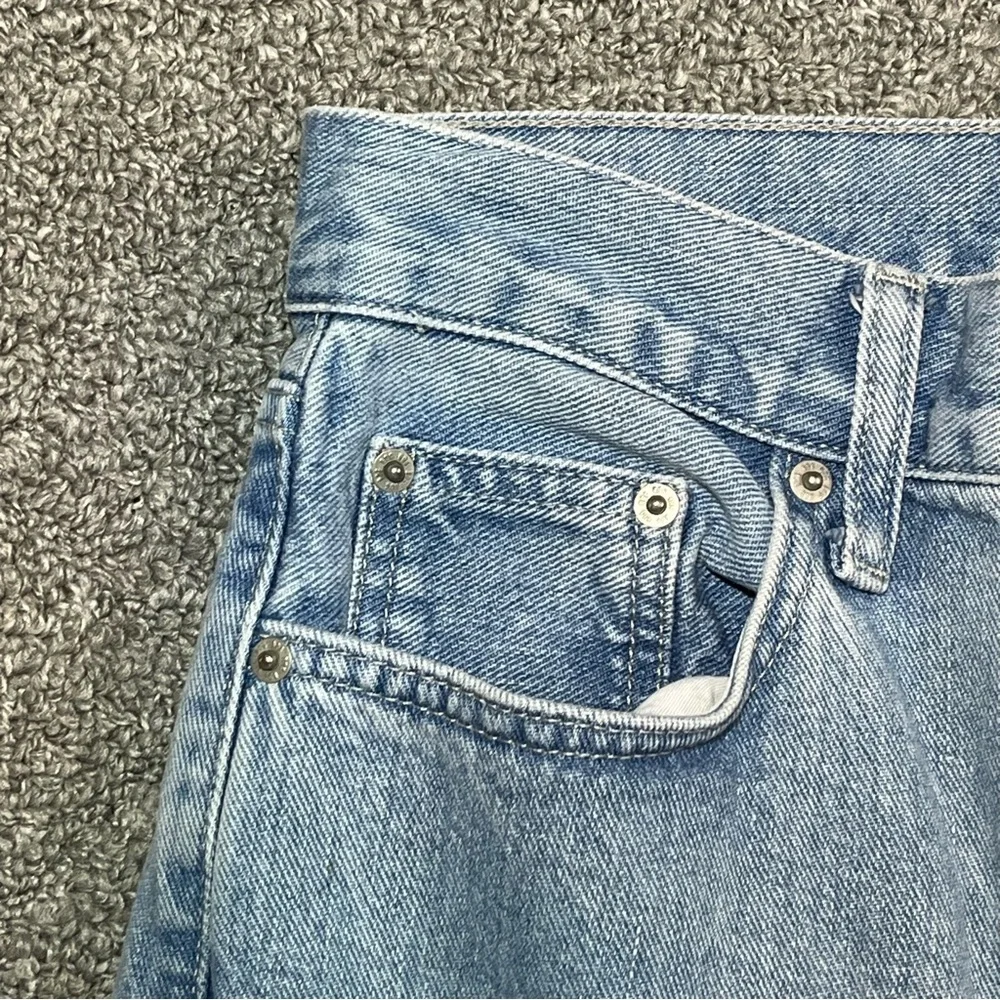 BDG Urban Outfitters High Rise Baggy Jeans Womens 25 Blue Denim Distressed - Picture 3 of 14